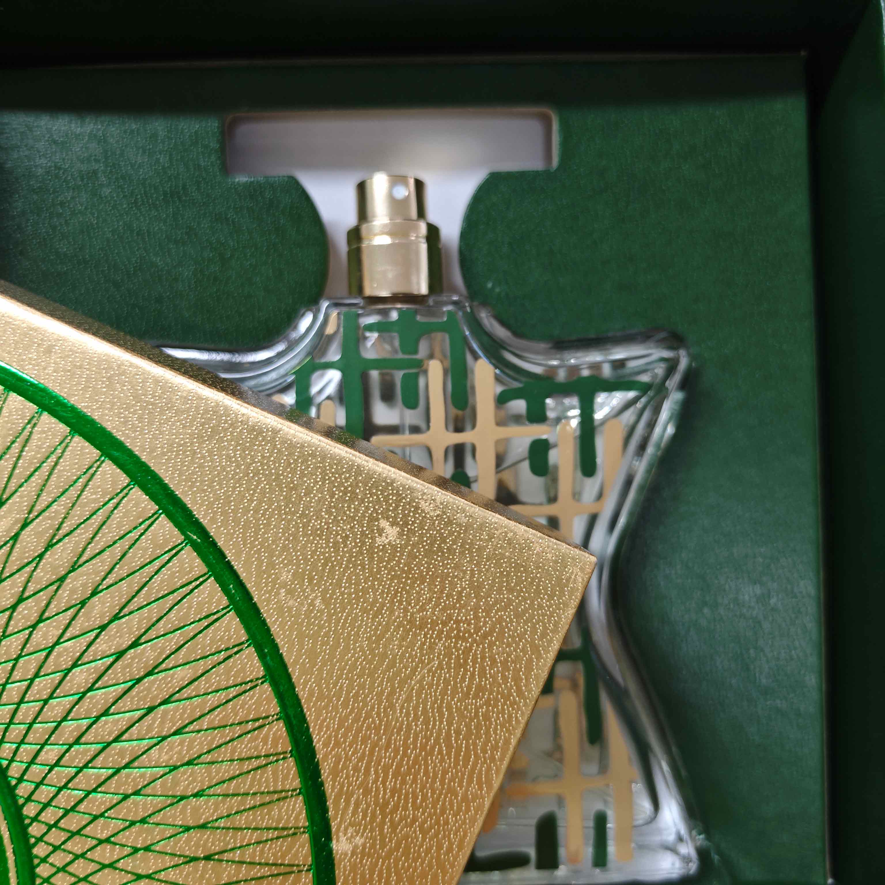 Roeder Limited Edition Parfüm, – Perfume Fragrance Levels Bewertung und Preis